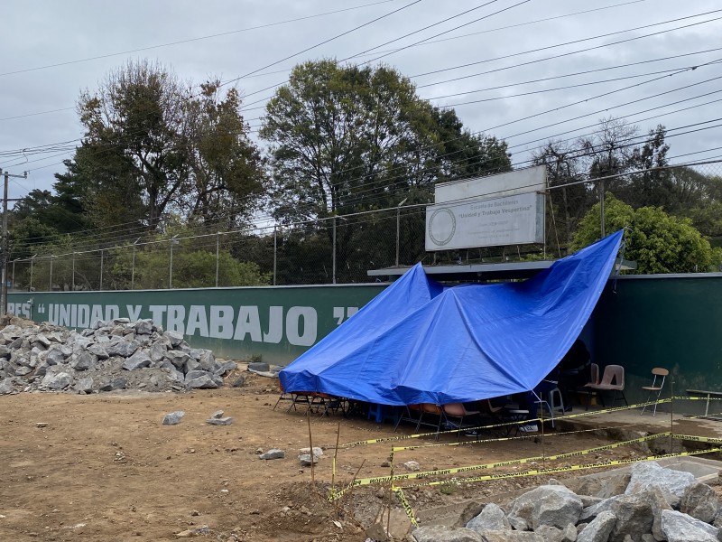 Rechazan a director señalado por acoso en la UTD