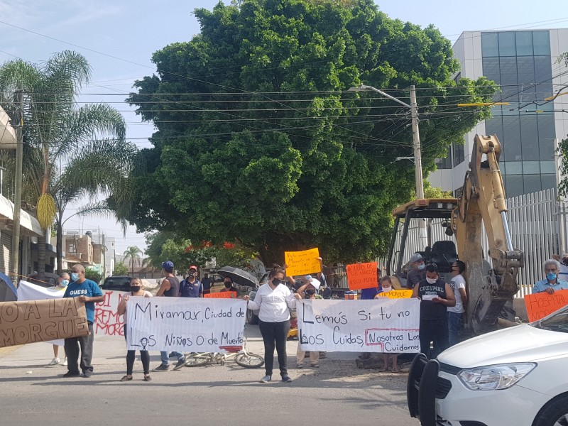 Rechazan vecinos Morgue en Miramar