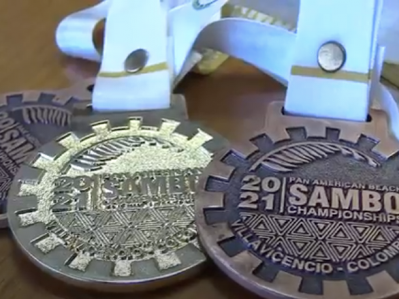 Recibe a medallistas del Campeonato Panamericano de Sambo 2021