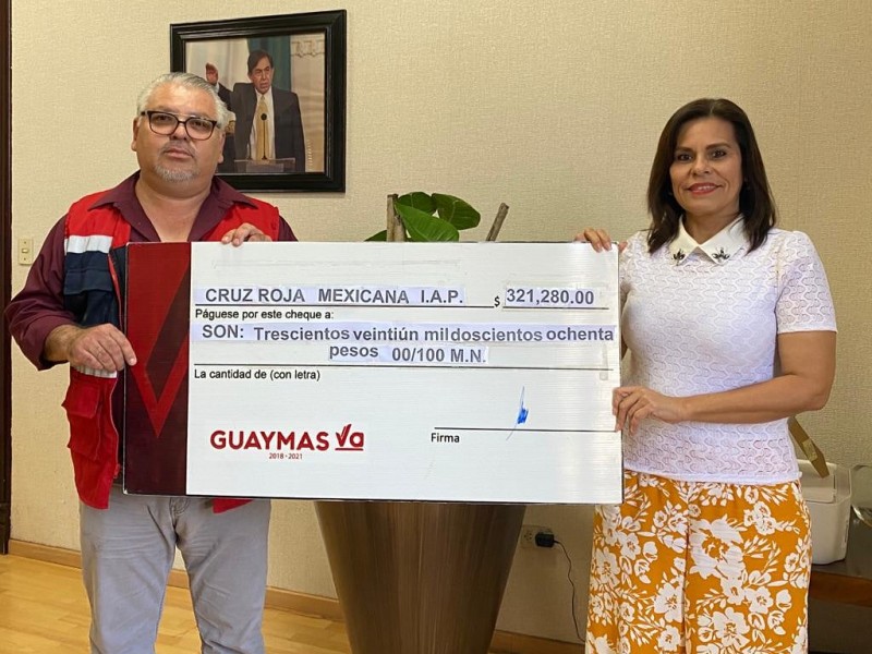 Recibe Cruz Roja donativo