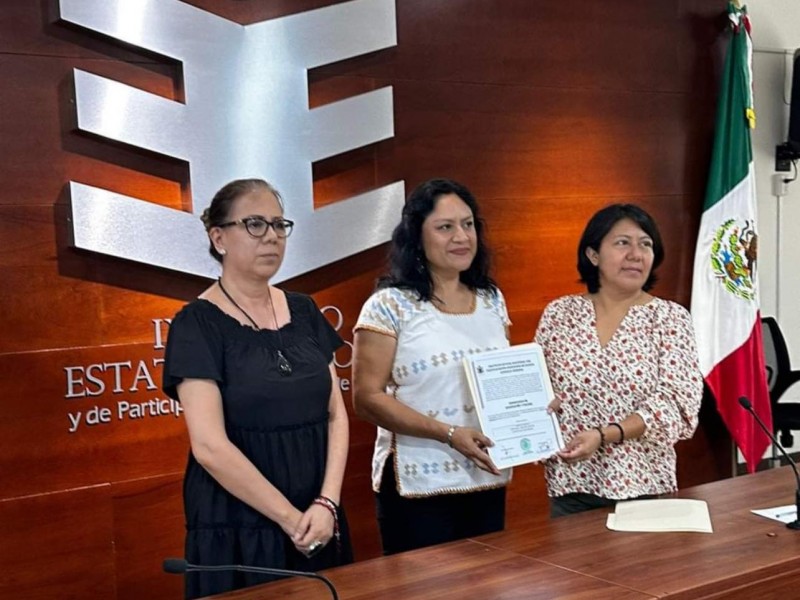 Recibe Irma Pineda constancia de diputada plurinominal por el PT