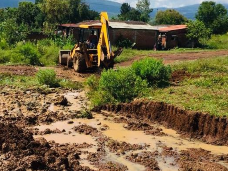 Reciben apoyo familias damnificadas del municipio de Chilchota