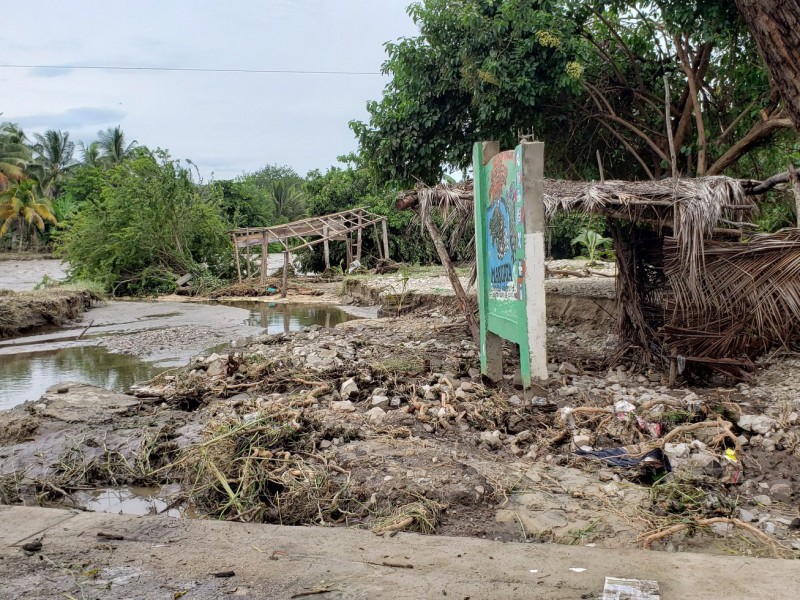 Reciben declaratorias de emergencias Aquila, Coahuayana y LC