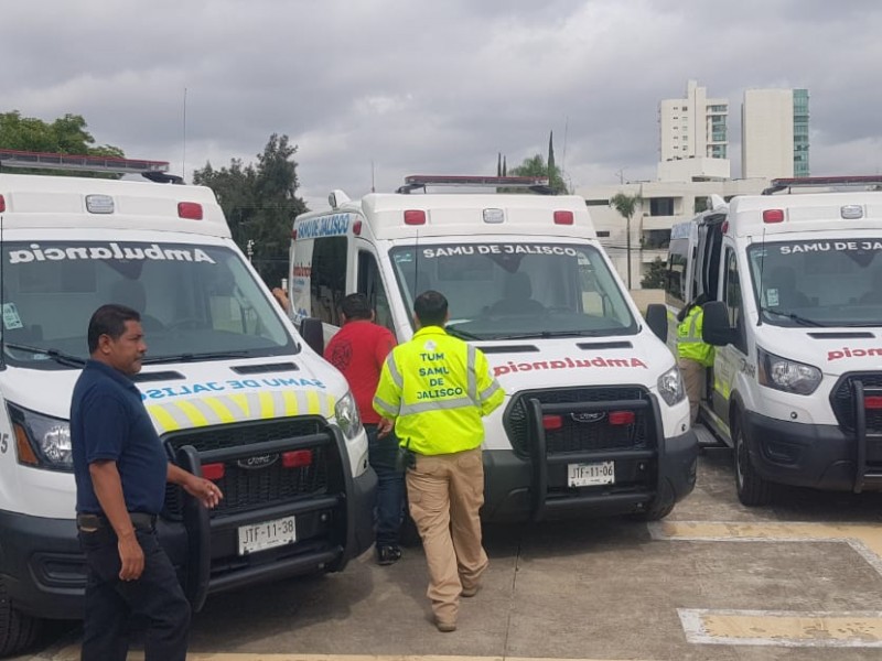 Reciben municipios 33 nuevas ambulancias para mejorar atención de emergencias