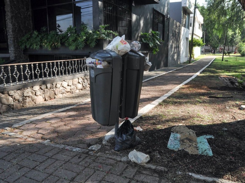 Recolección de basura en la capital normal durante festejos navideños