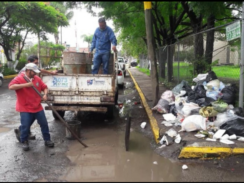 Recolectan toneladas de basura en alcantarillas de Zamora