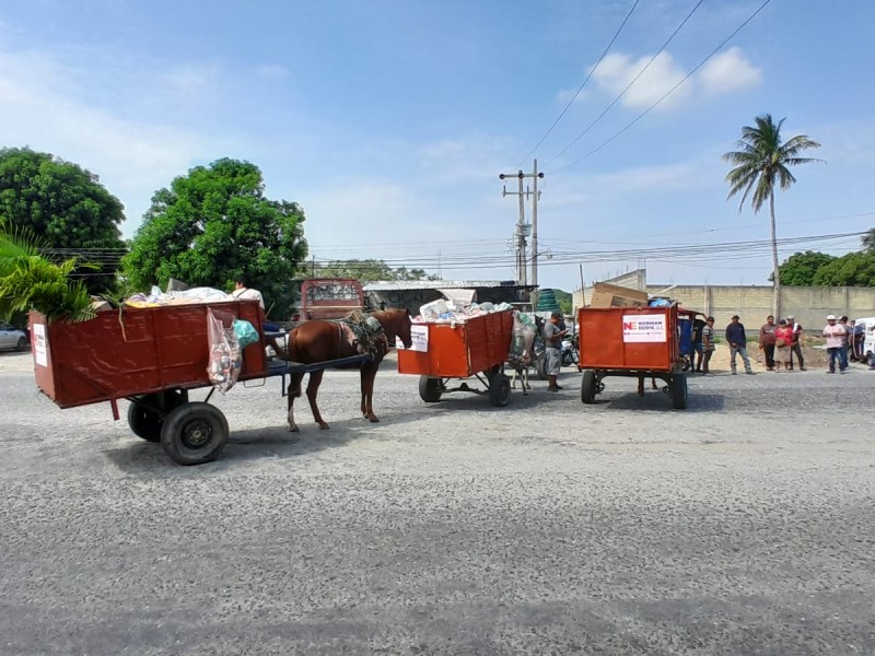 Recolectores de Juchitán disputan centro de transferencia