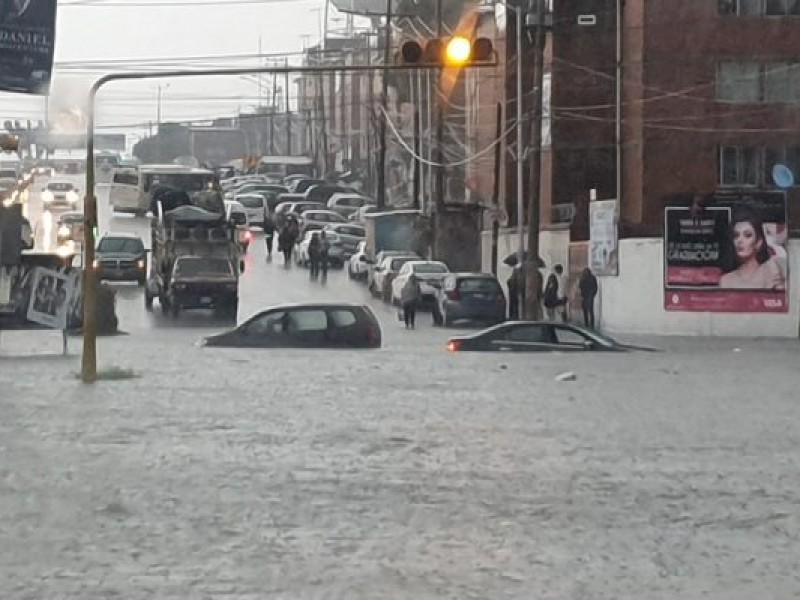 Recomendaciones para automovilistas en temporada de lluvias