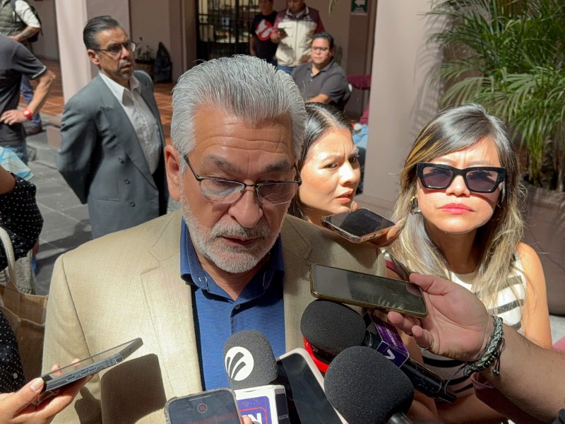 Reconoce alcalde de Xalapa retrasos en obras por lluvias