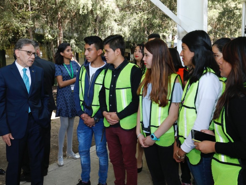 Reconoce Alfredo Barrera  Plantel “Texcoco”