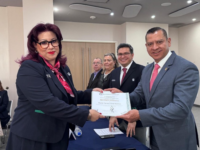 Reconoce IMSS a personal de Atención al Derechohabiente