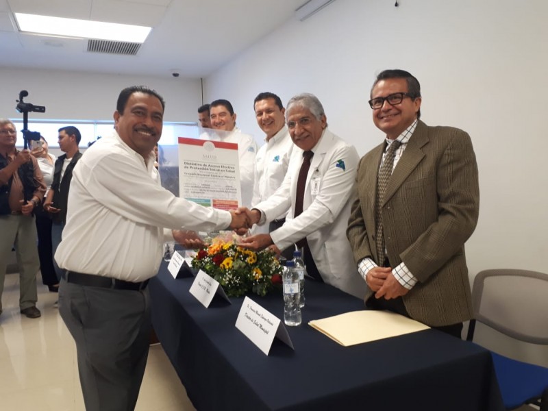 Reconocen a Centros de Salud por su calidad