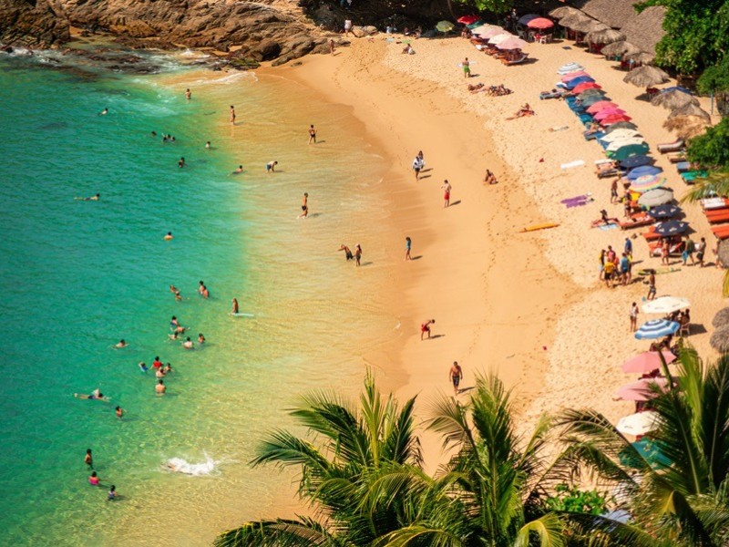 Reconocen a Oaxaca y Playa Carrizalillo entre mejores destinos turísticos