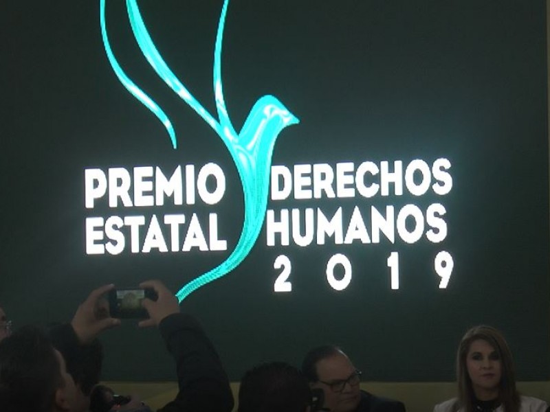 Reconocen la labor social en premio estatal de derechos humanos