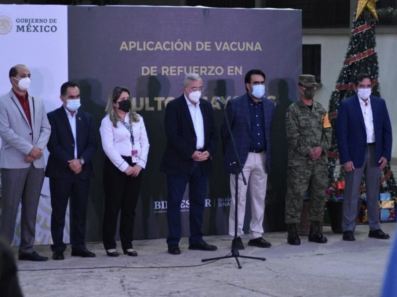 Reconocen participación de la UAS en Vacunación COVID