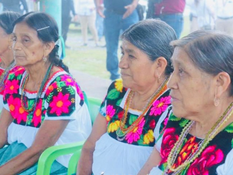 Reconocen valor de Mujeres Indígenas