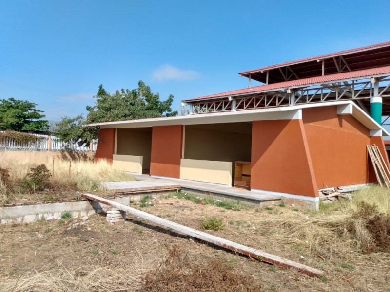 Reconstrucción detenida en escuelas del Istmo por Covid-19