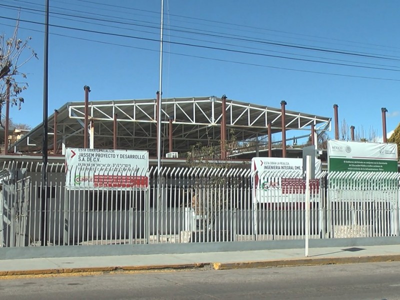 Recorren horarios de escuelas de nivel básico por frió.