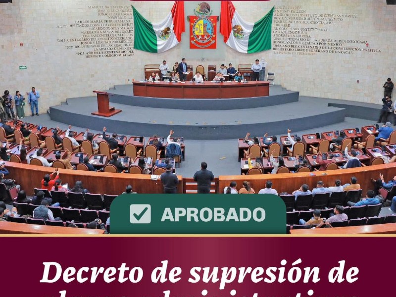 Recorte administrativo, se van 1,344 burócratas de Oaxaca