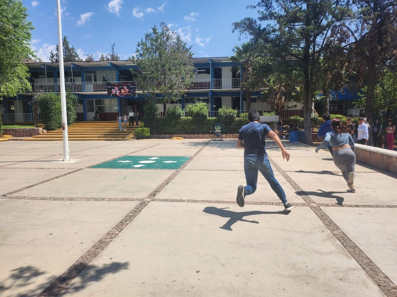 Rector de la UAZ admite que no hay recursos para pagar prestaciones Rector de la UAZ admite que no hay recursos para pagar prestaciones