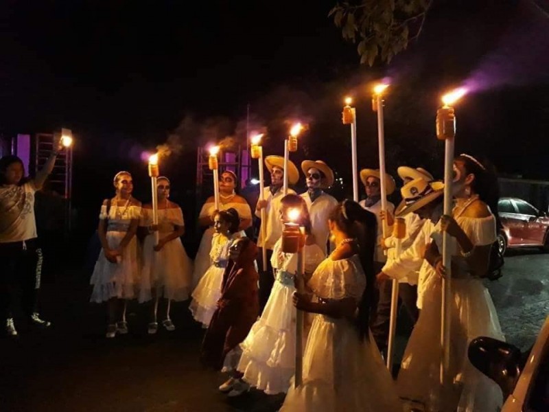 Recuerdan a pescadores fallecidos mediante Ritual de Candiles en Tuxpan