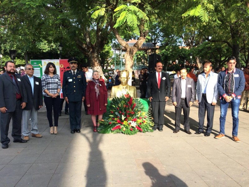 Recuerdan al General Lázaro Cárdenas en Zamora