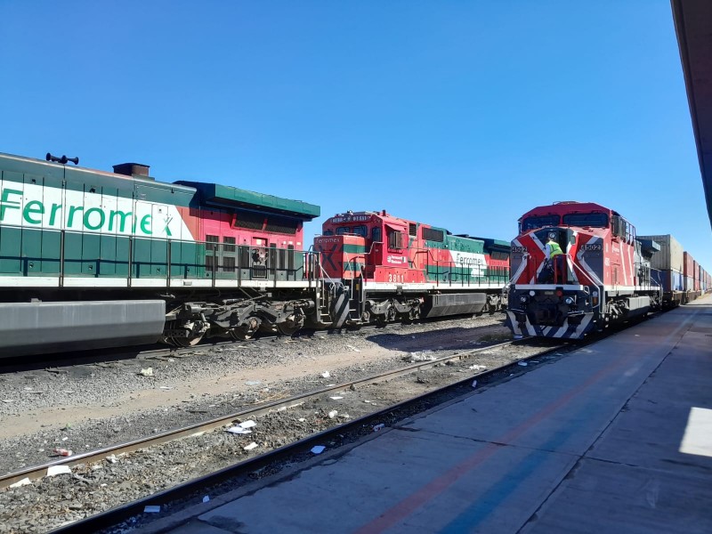 Recuerdan ex ferrocarrileros sus travesías la labor de vías