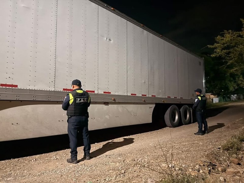 Recuperan 11 unidades de carga con reporte de robo en León Recuperan 11 unidades de carga con reporte de robo en León