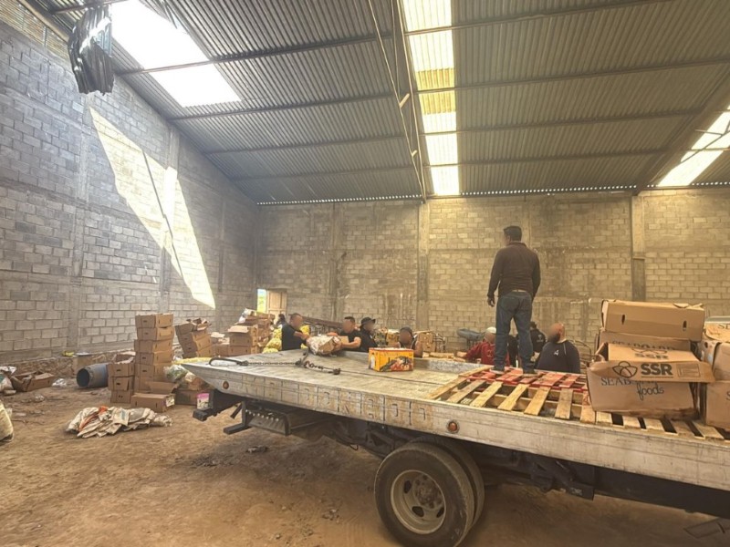 Recuperan productos de abarrotes robados.