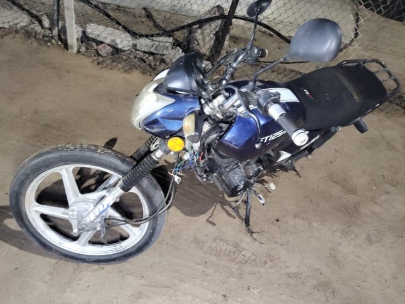 Recuperan moto robada a minutos del reporte