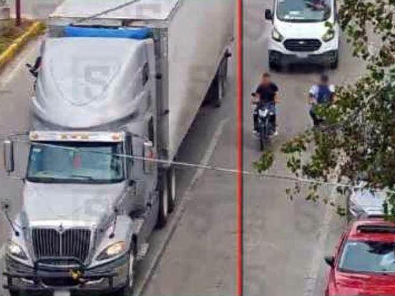 Recuperan tractocamión robado y detienen a dos hombres en Ixtapaluca