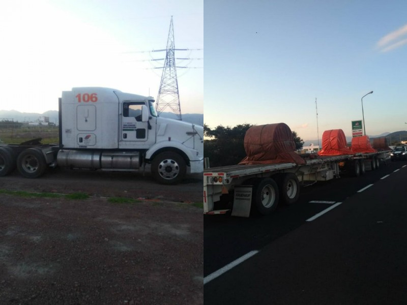 Recuperan tráiler robado en Puebla