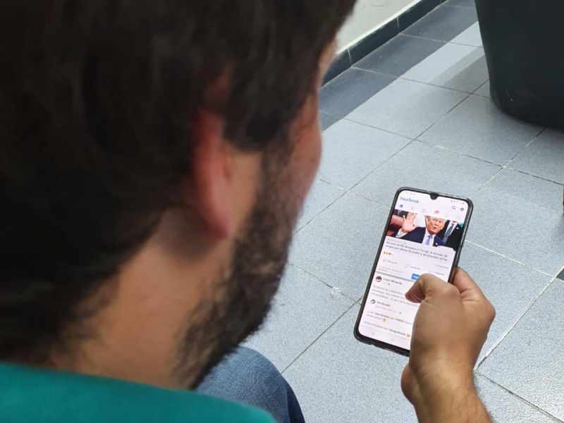 Jóvenes, mercado natural para las redes sociales.