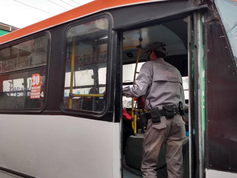 Redoblan seguridad en unidades de transporte público