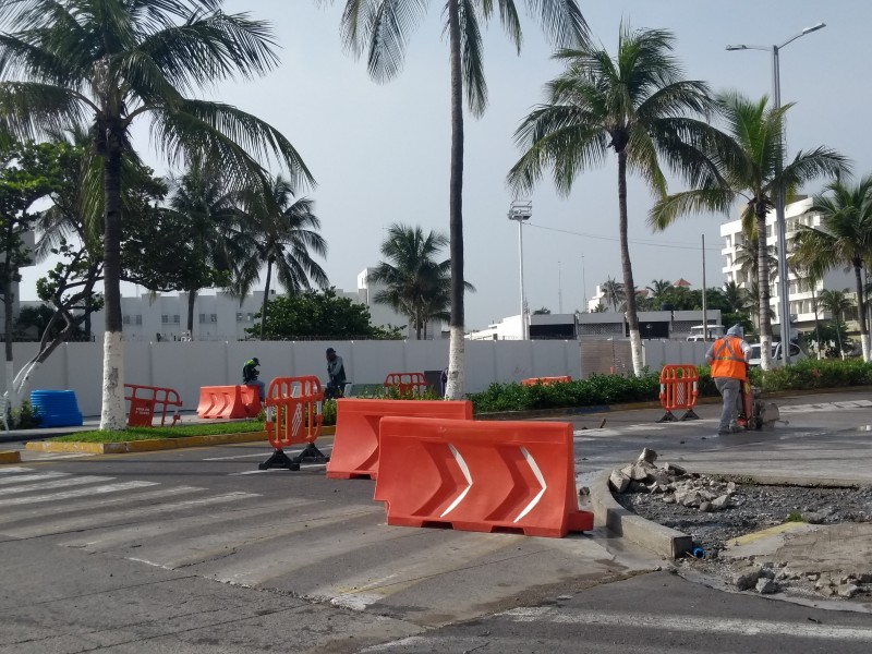 Reducción de Carriles en bulevar Manuel Ávila Camacho