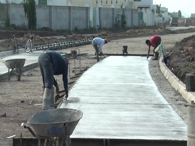 Reducción presupuesto en obra pública afectará a constructores