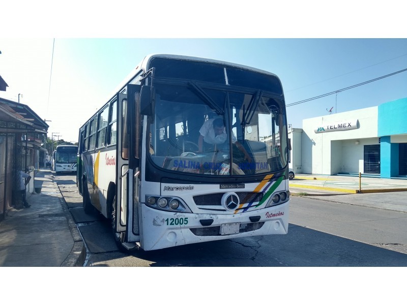 Reducen corridas de transportes por tercera ola de contagios