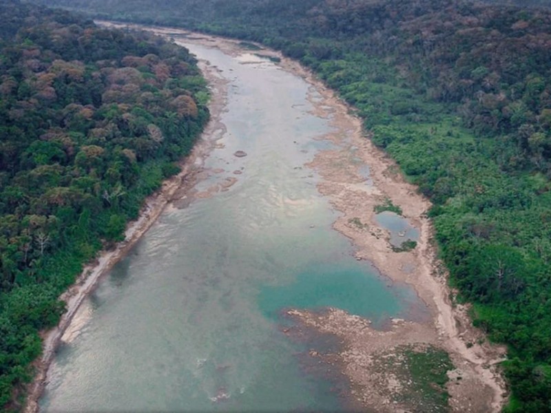 Reducen un 30 porciento cuerpos de agua en río Grijalva