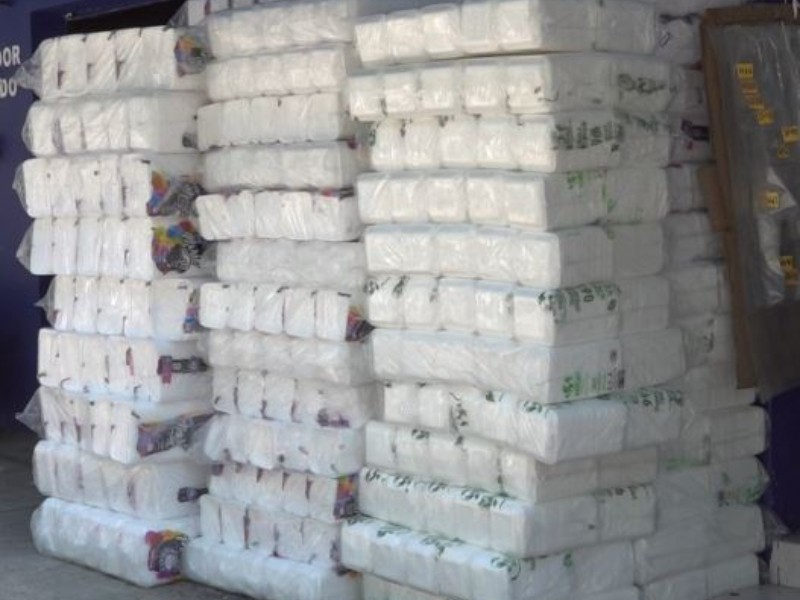 Reducir el plástico, un reto pendiente para Colima