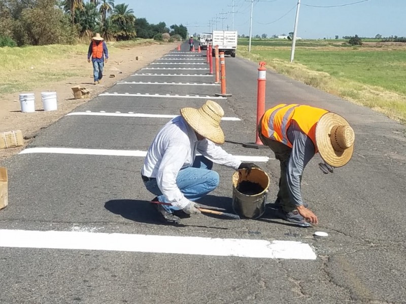 Reductores de velocidad en libramiento del Islita