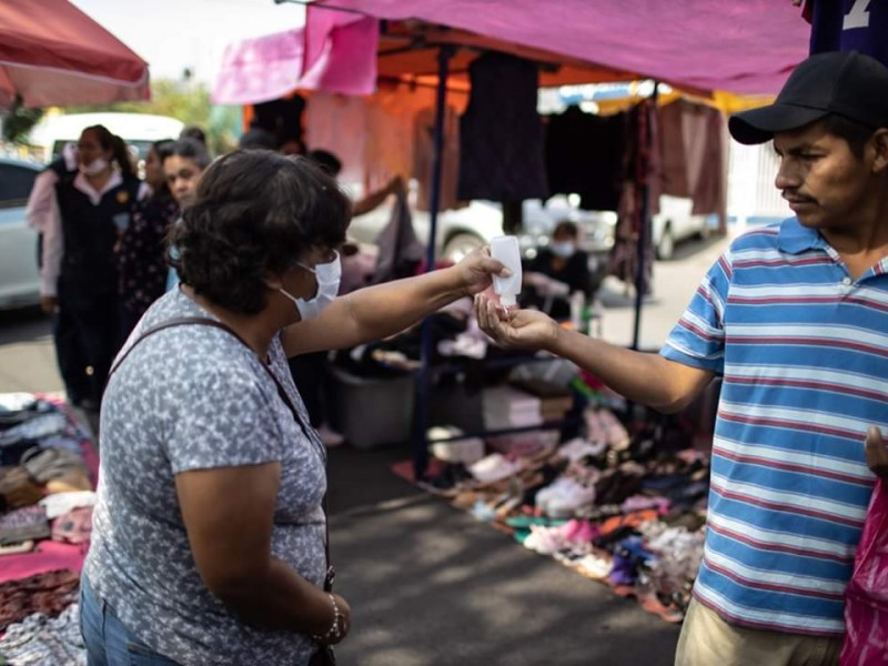 Restringen venta de productos no esenciales en negocios y tianguis