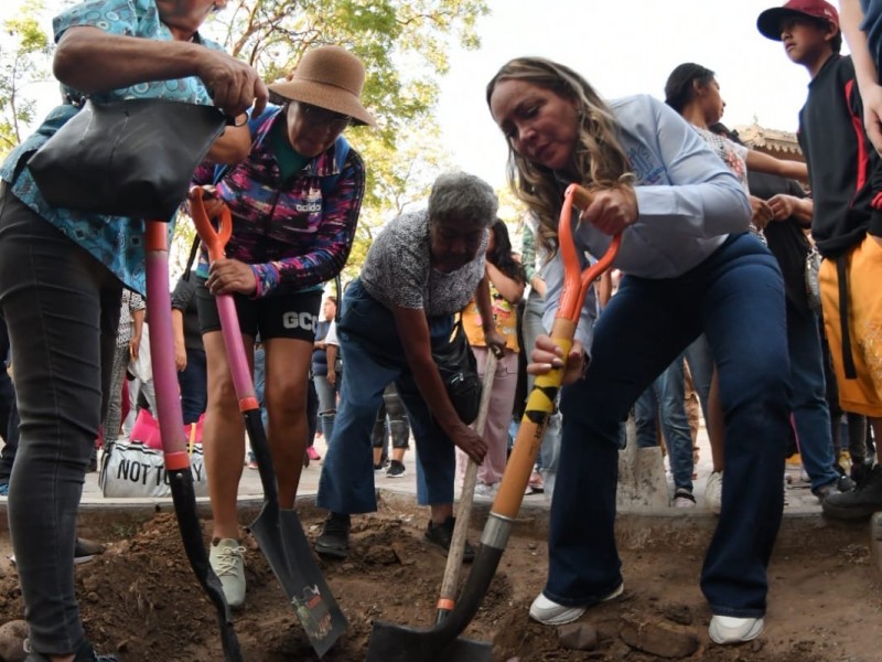 Reforestan al jardín El Cantador en Guanajuato