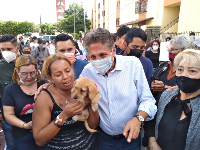 Refrenda Frangie sus promesas de campaña en Zapopan