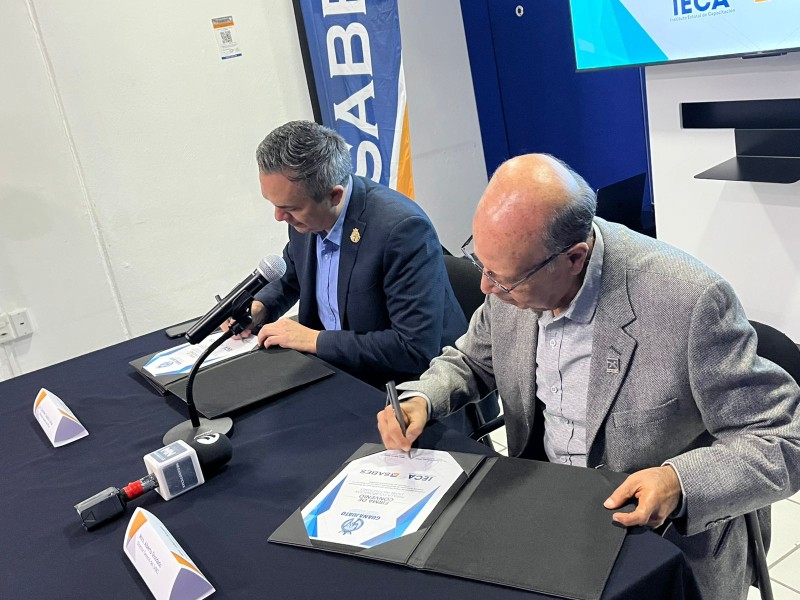 Refrendan IECA y SABES alianza para fortalecer la formación y la capacitación