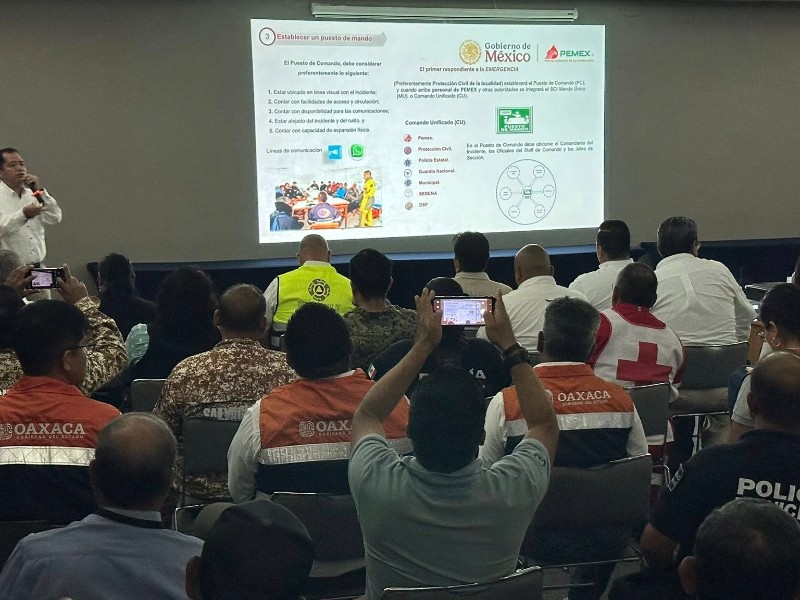 Refuerzan coordinación entre PEMEX y Protección Civil para emergencias en el Istmo
