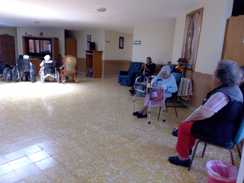 Refuerzan cuarentena en asilo de ancianos en la ciudad