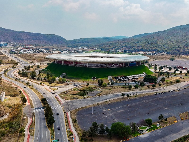 Refuerzan operativo vial por conciertos en el Estadio Akron