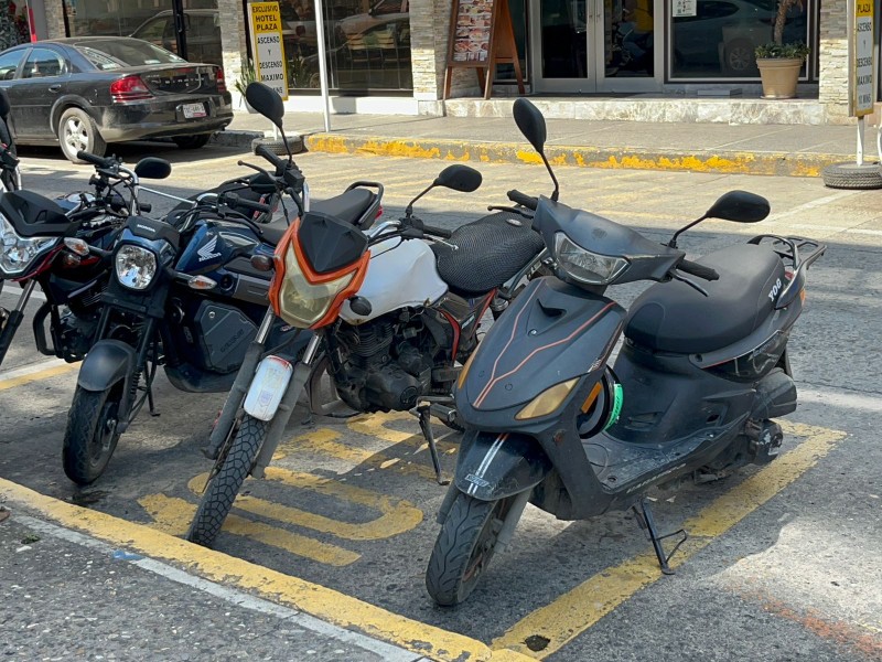 Refuerzan operativos por motocicletas sin placas en Tuxpan
