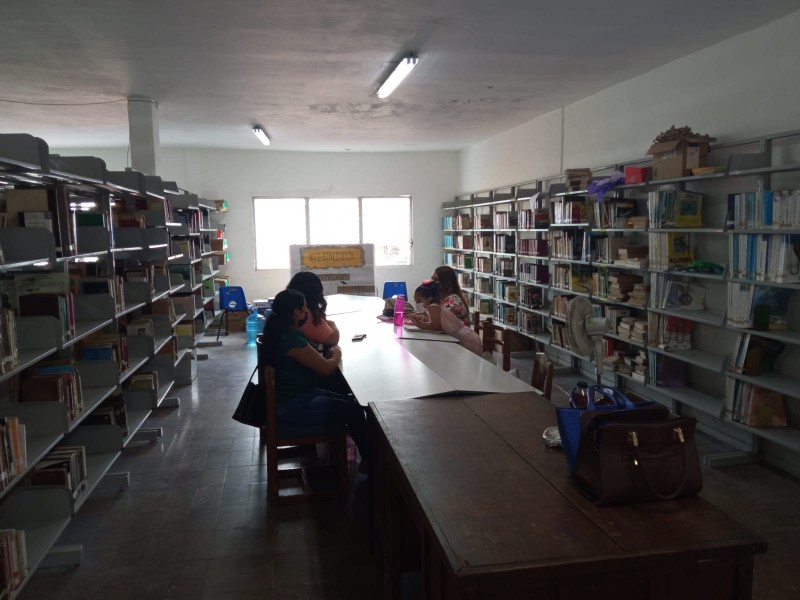 Refuerzan recomendaciones y protocolos sanitarios en bibliotecas de Tuxpan