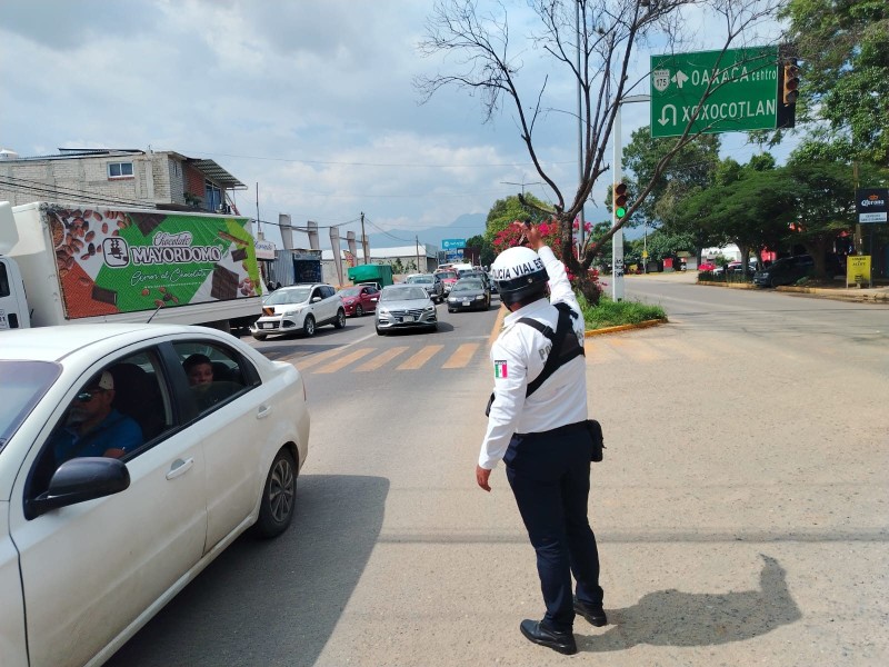 Refuerzan seguridad vial por fiestas patrias en Oaxaca